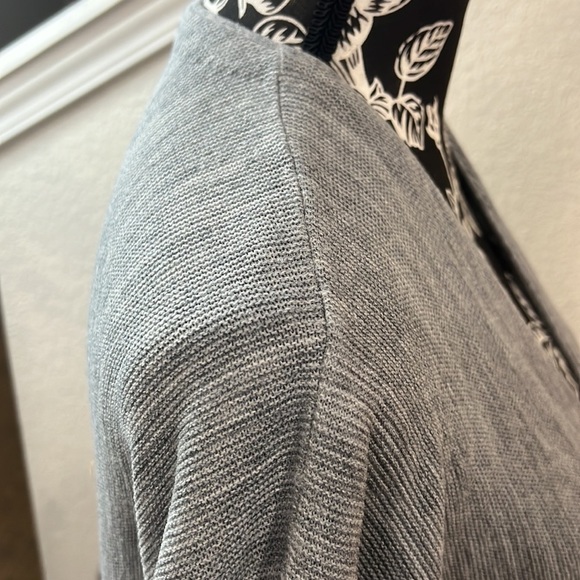 VINTAGE Izod cardigan - Picture 6 of 9